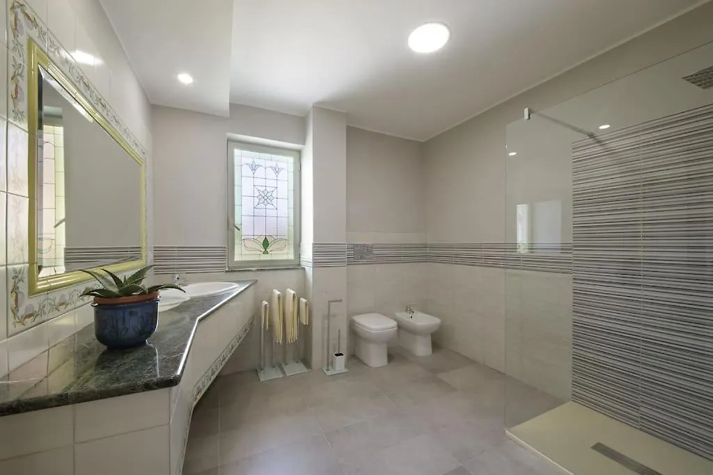 La Casa Sulla Latomia Con Parcheggio Gratuito Privato Apartment Syracuse 0*,